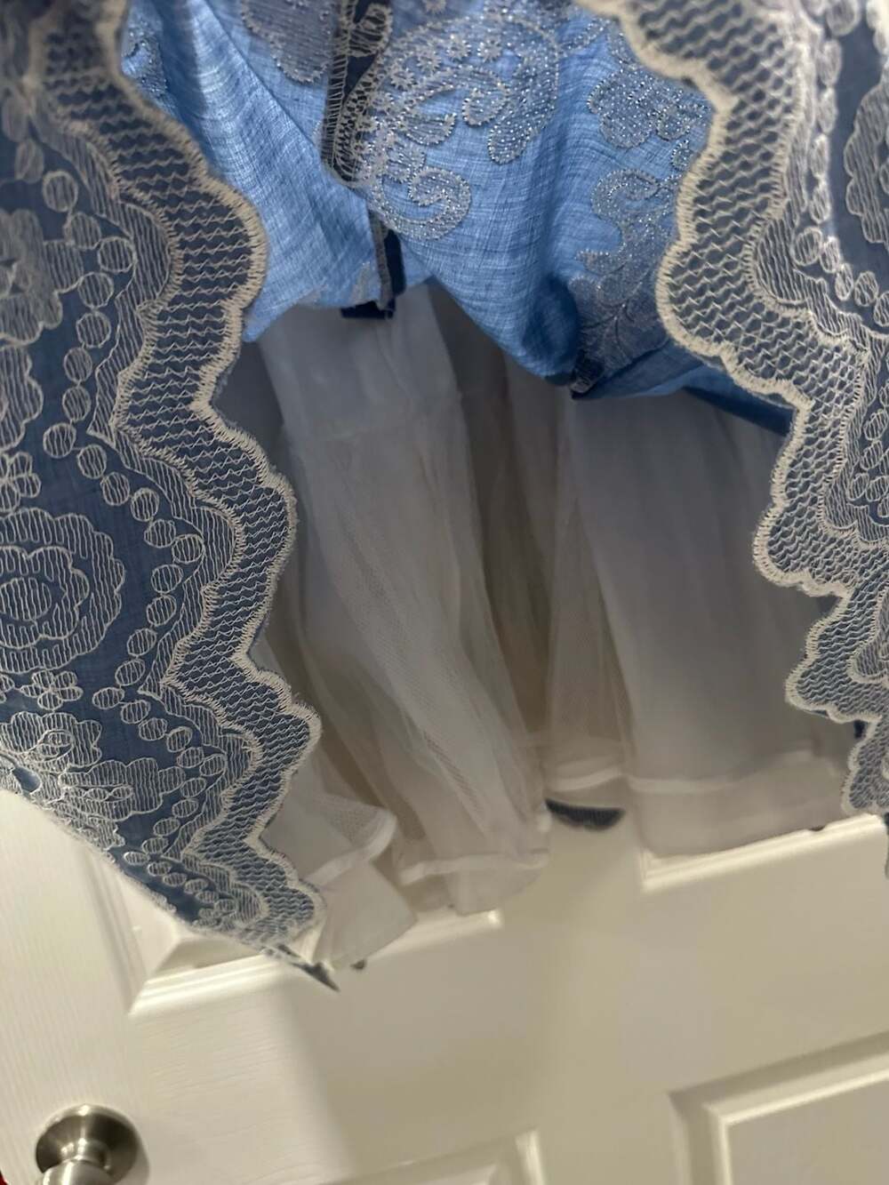 Laura Ashley London Girls Blue Floral Embroidered Dress Size 6 - Picture 2 of 5